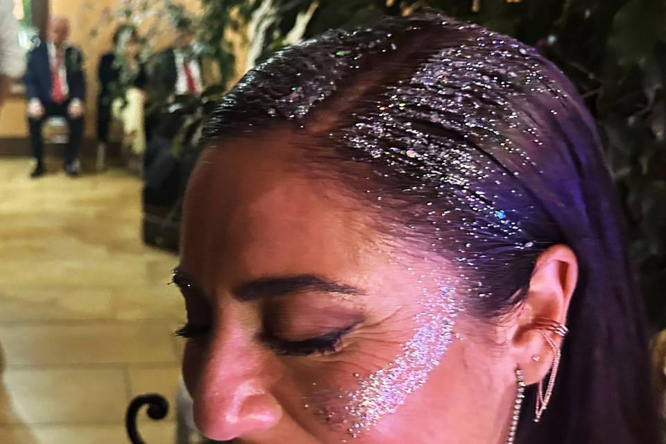 Glitter bar