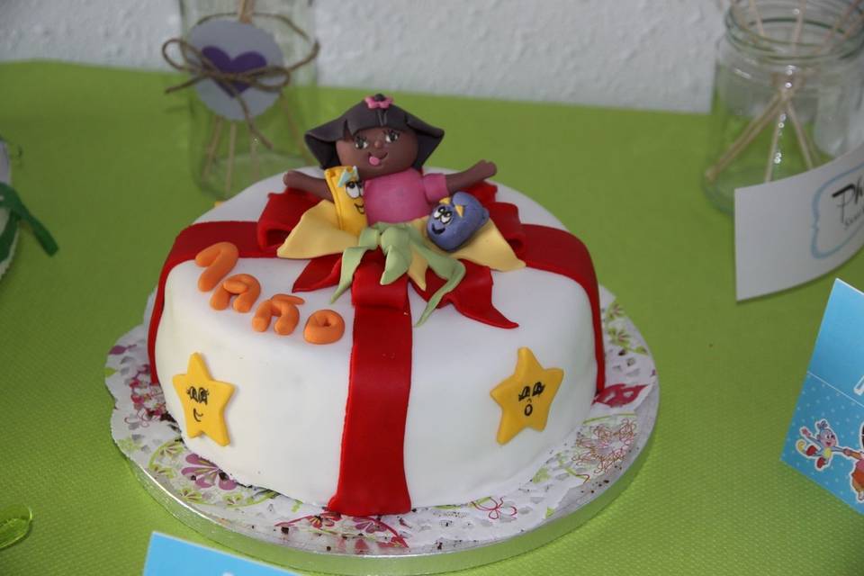 Tarta Dora