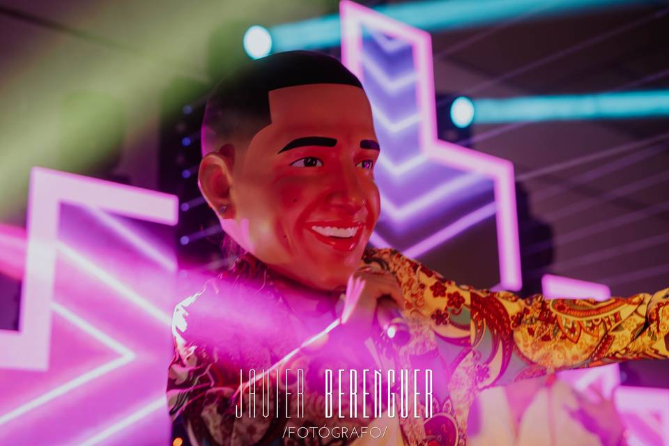 Hora loca daddy yankee