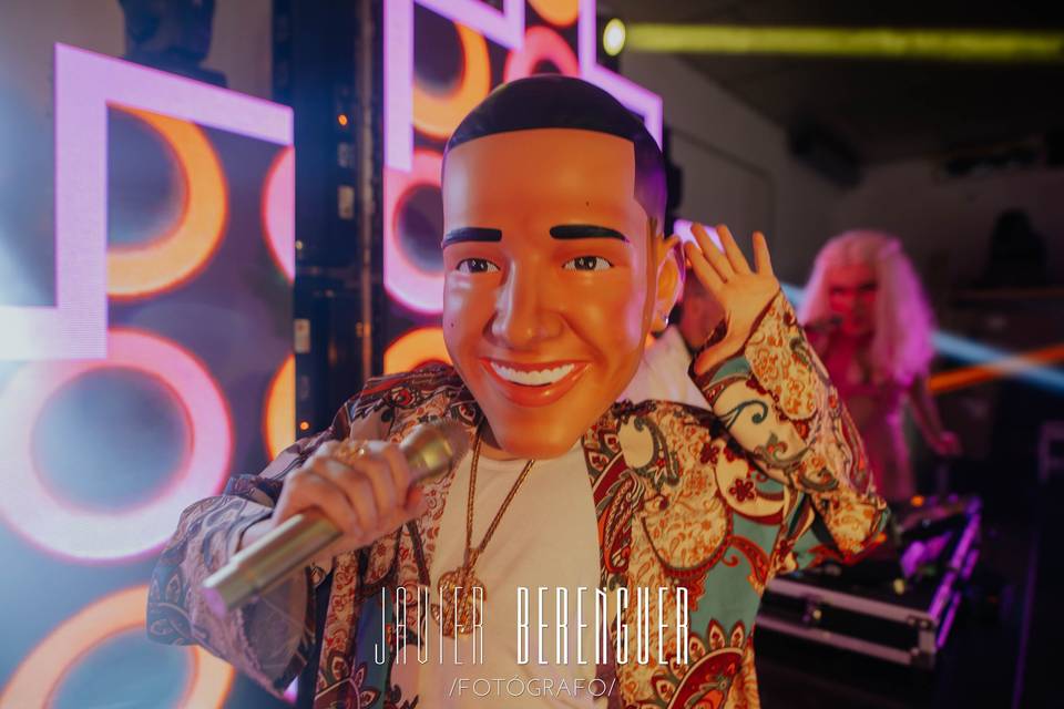 Hora loca daddy yankee