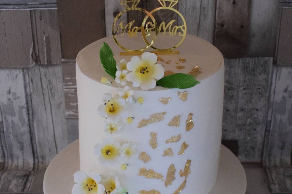 Tarta boda con oro