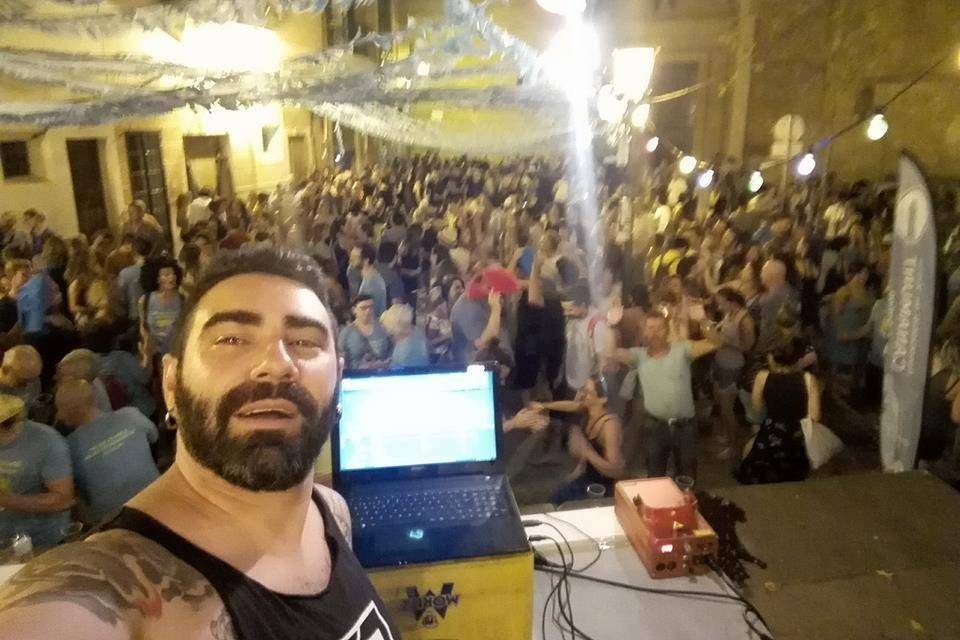 Dj Tito Deluxe