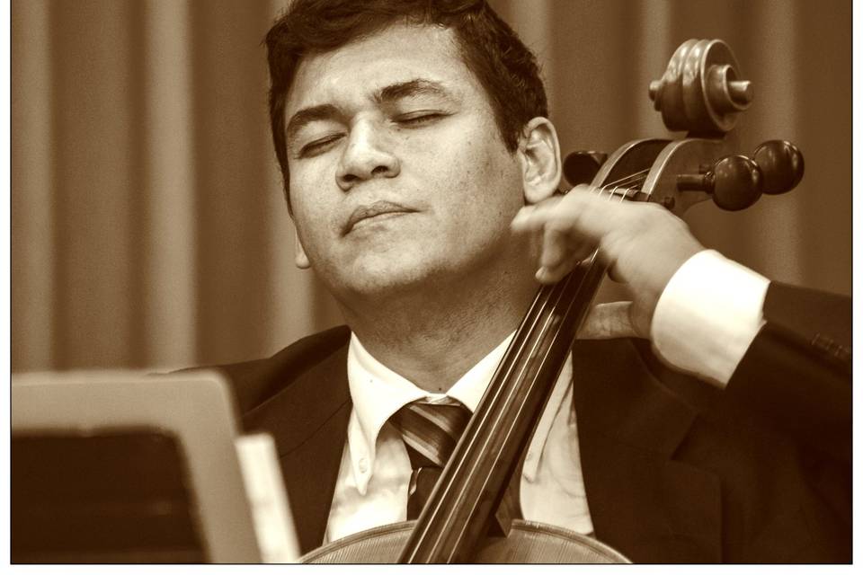 José Guerrero, violoncello