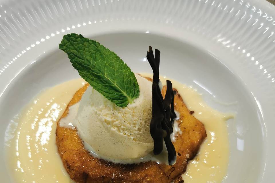 Torrija Brioche caramelizada