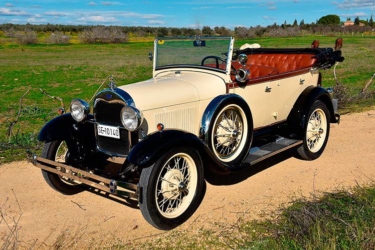 Ford a verde agua