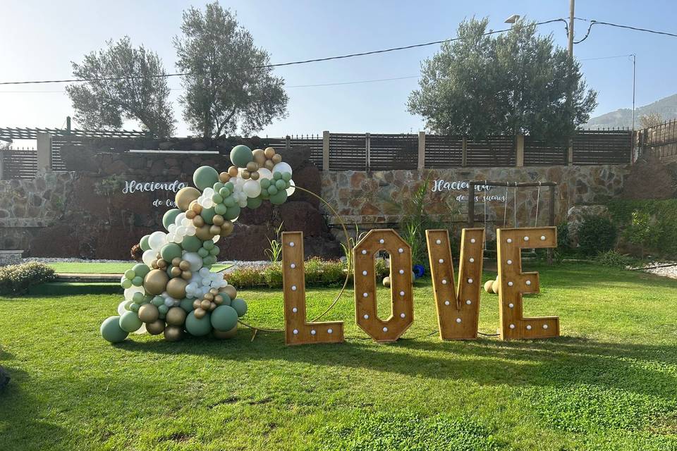 Letras y globos