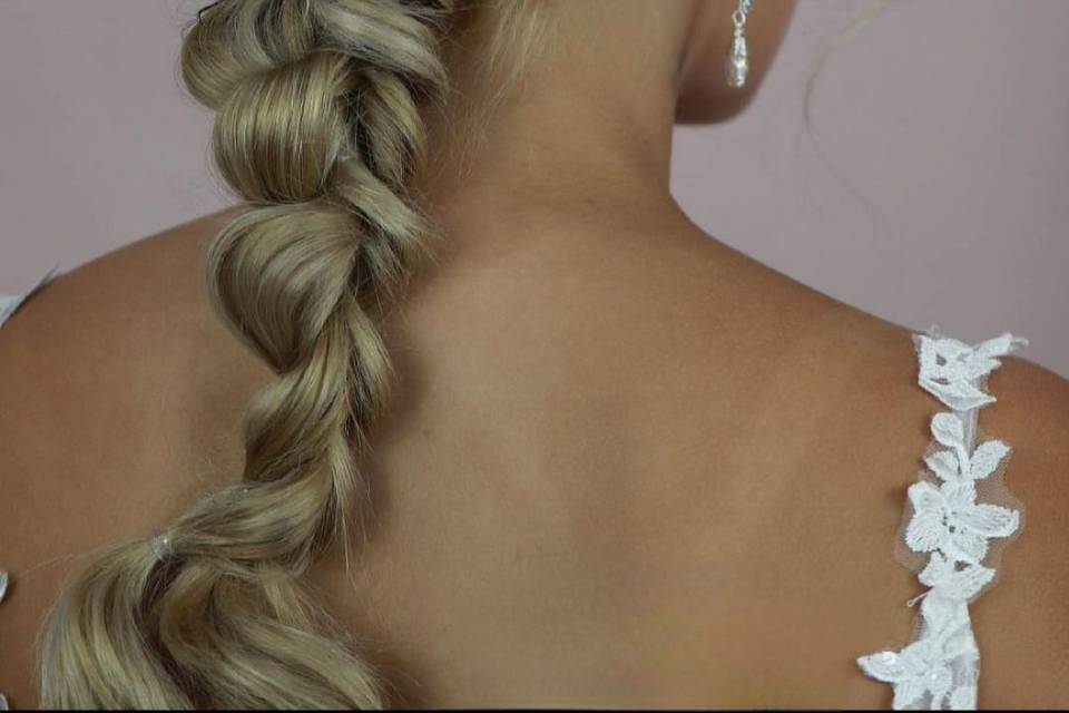 Trenzas con recogido completo