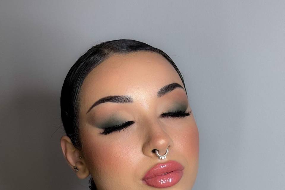 Maquillaje Novia Bold