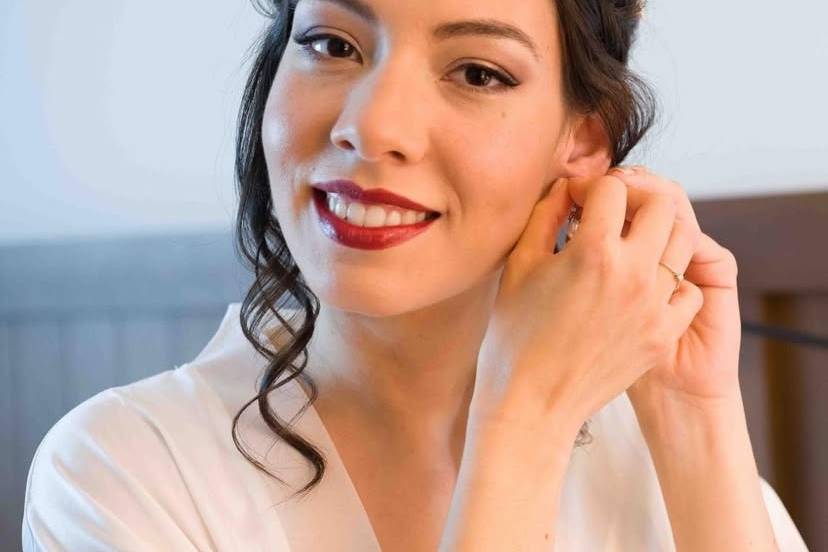 Soft makeup