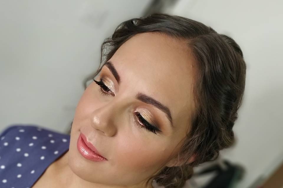 Triana Vázquez Make Up