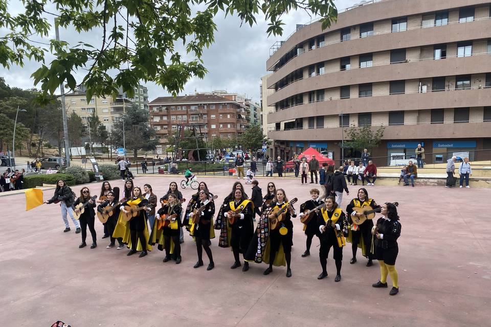 Tuna Femenina de Medicina