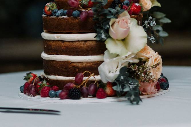 Creacion de pastel de bodas