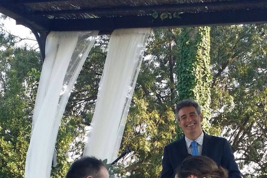 Maestro de Ceremonias y Oficiante de Bodas