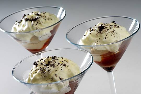 Guayabo con espuma yogourt