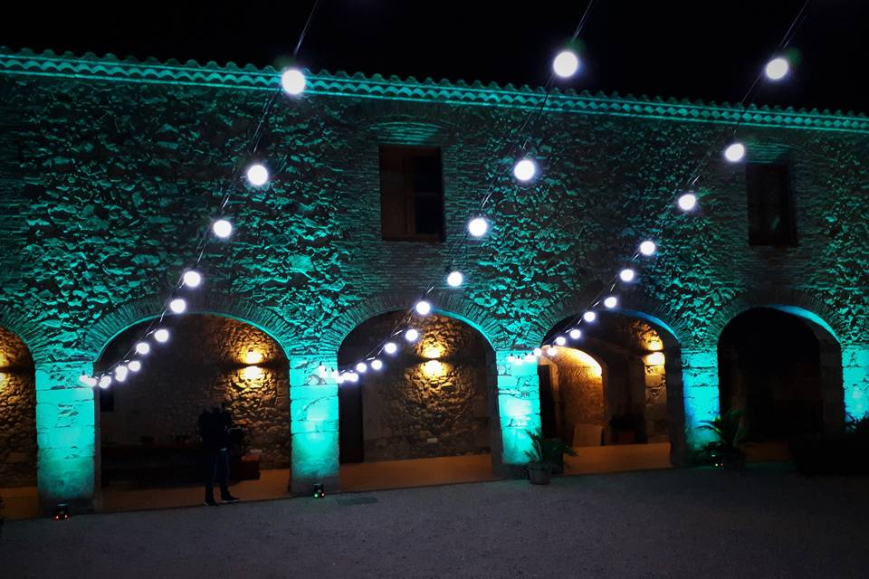 Iluminación y guirnaldas