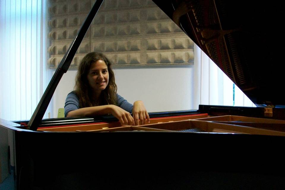 Andrea González - Pianista para bodas