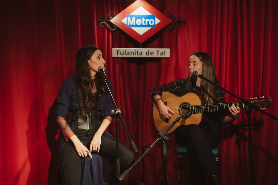 Efímera dúo femenino