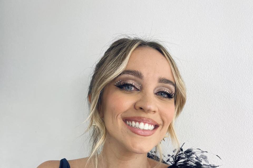 Maquillaje y peluquería evento