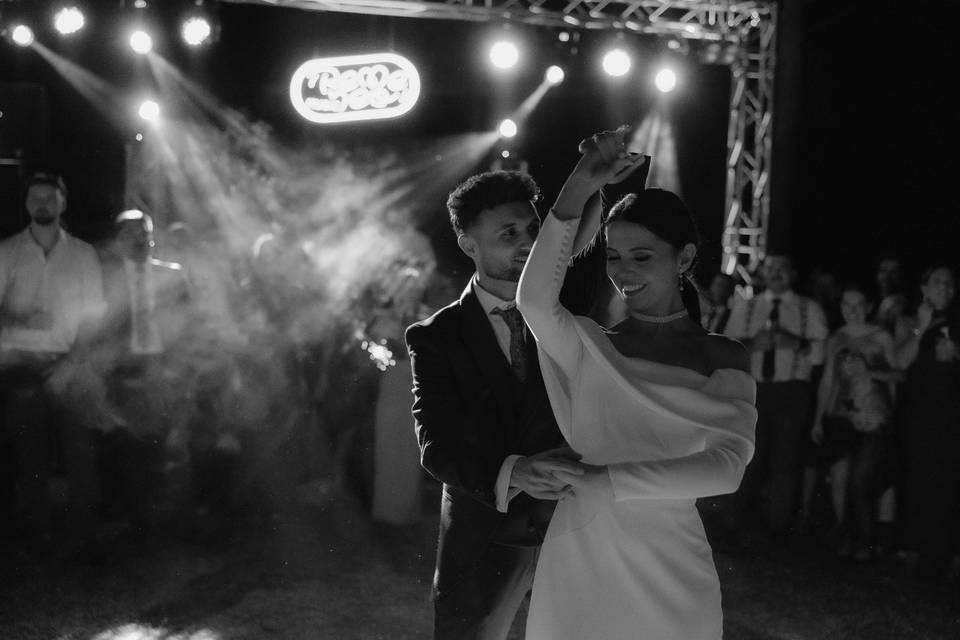 BAILE