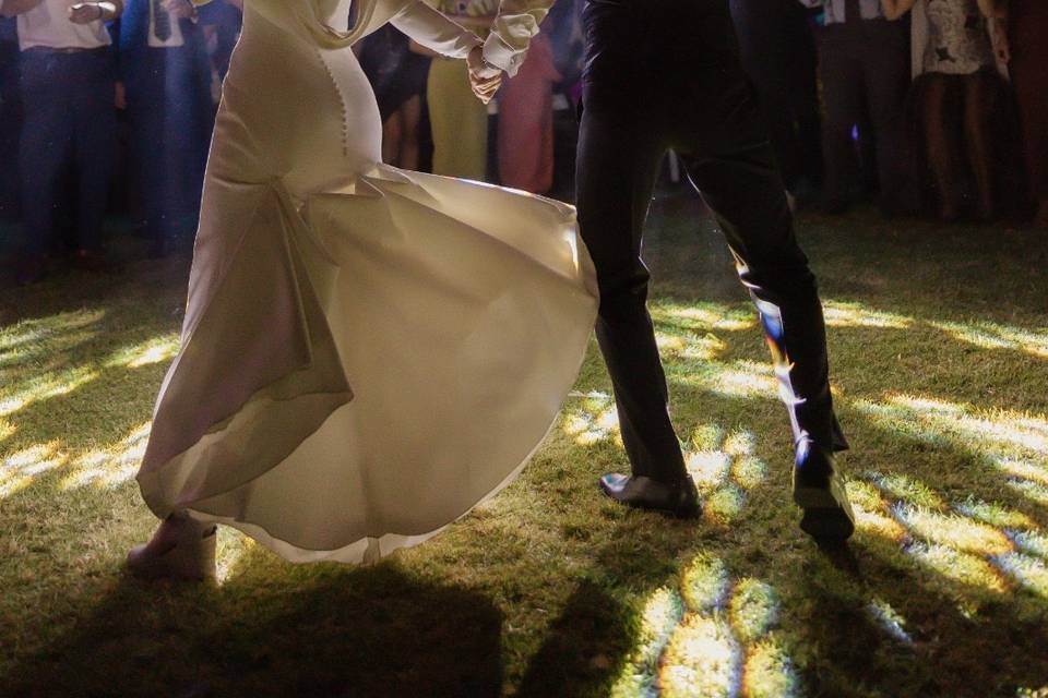 BAILE
