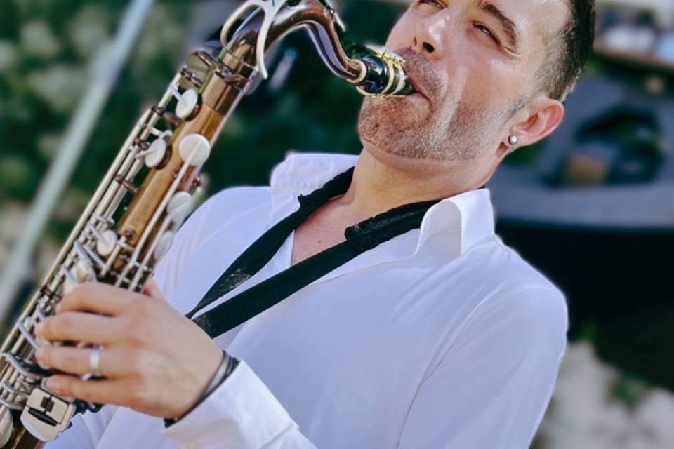 Javi Carmona - Saxofonista.