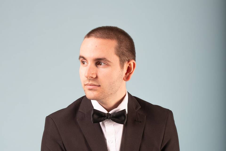 Rubén, piano