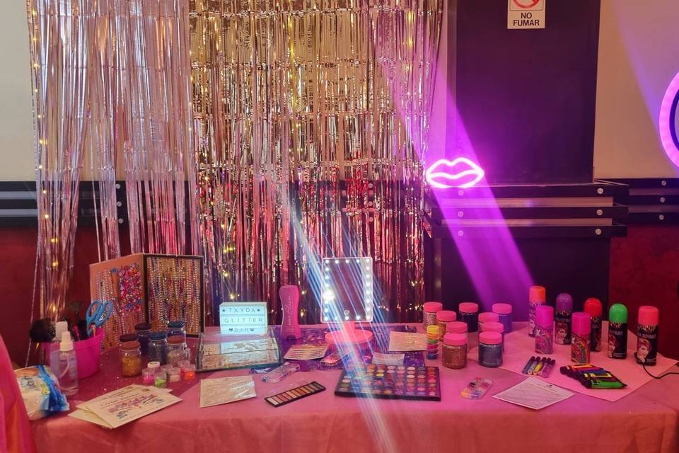 Glitter bar