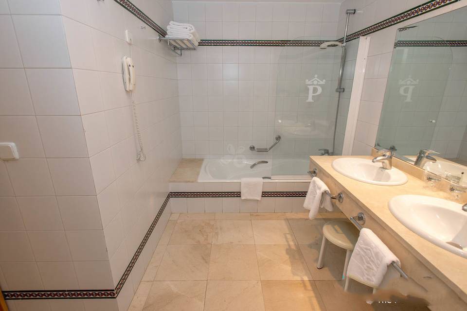 Baño de la habitación