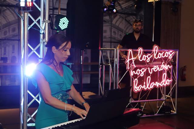 Aroa Piano