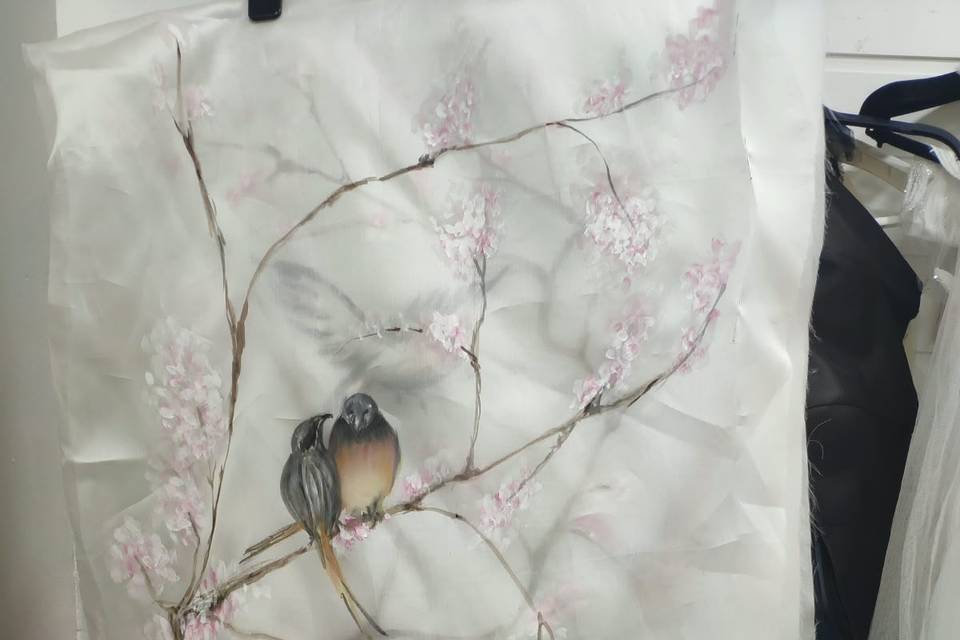 Seda pintada a mano