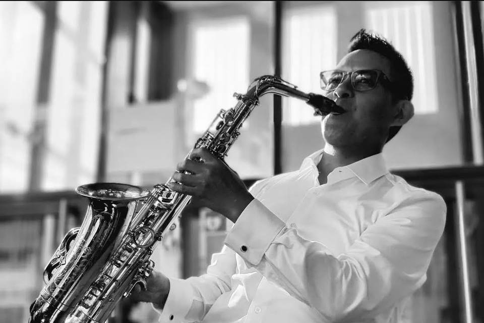 Byron Quimbita - Saxofonista