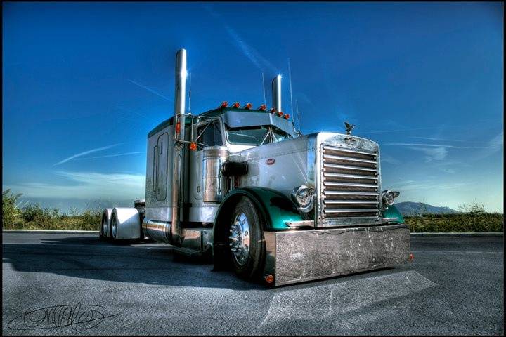 Peterbilt 359