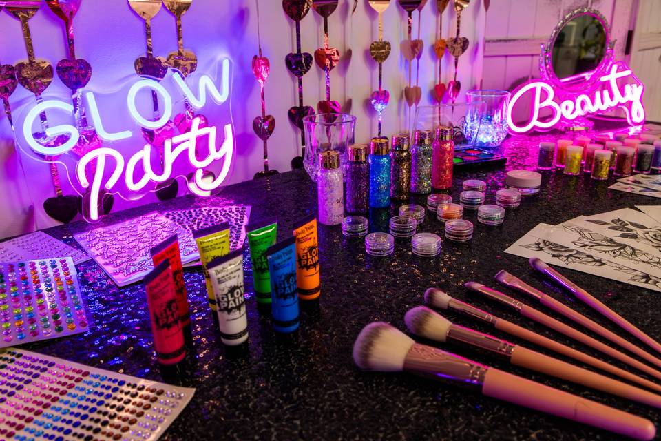 Glitter bar