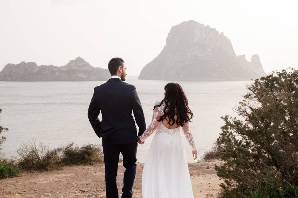 ES VEDRA