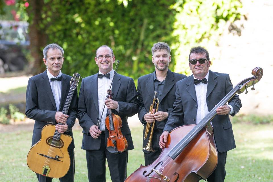 Swing Mosataza