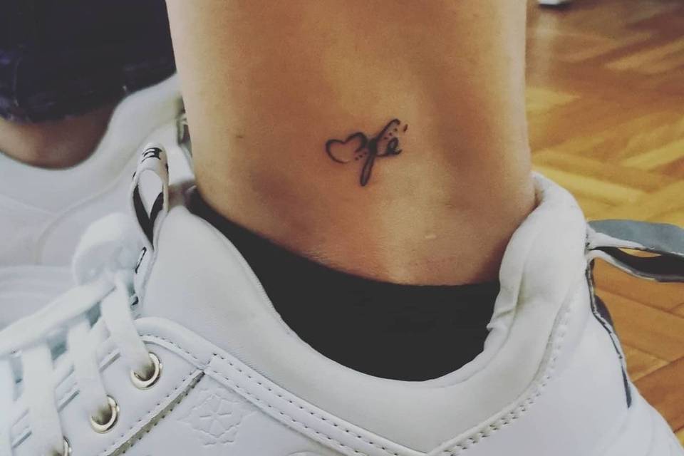 Barra libre de tatuajes