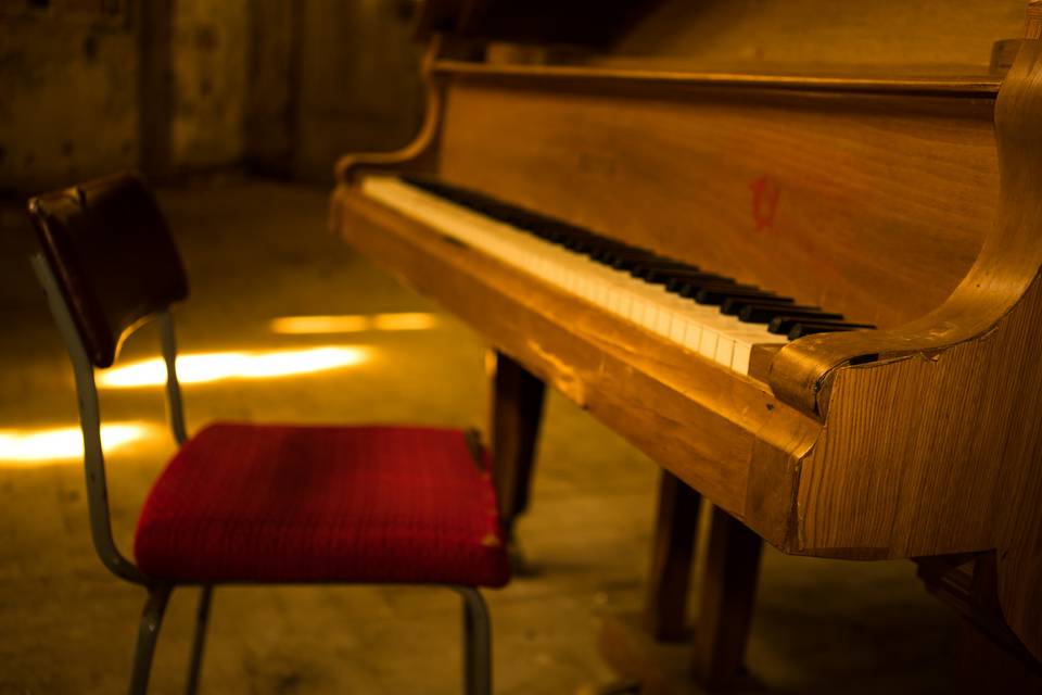 Piano iglesia