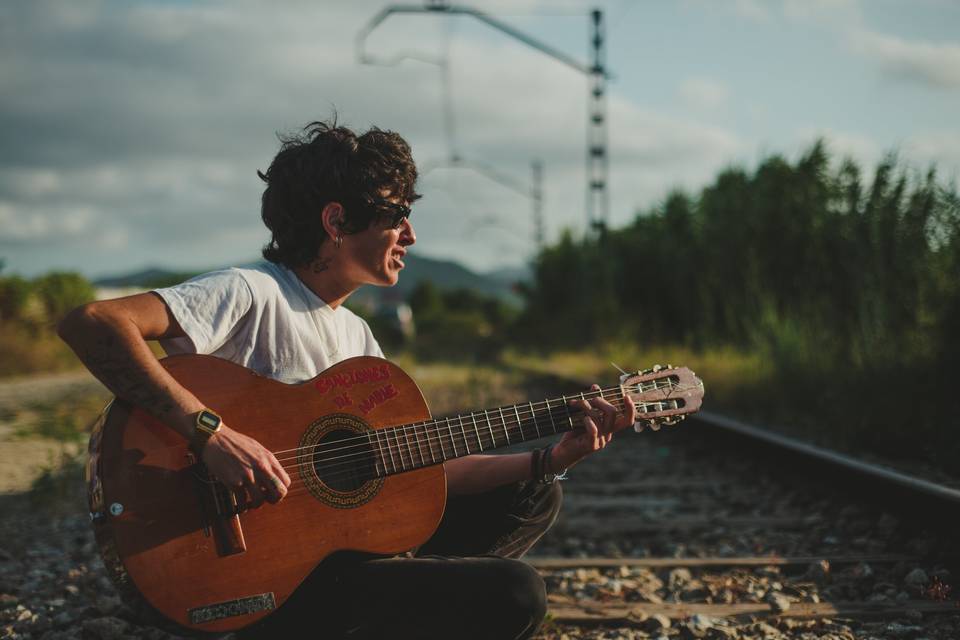 Book canciones de nadie