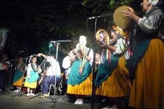 Grupo de Coros y Danzas La Encinilla