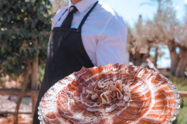 Jamón cortado a cuchillo