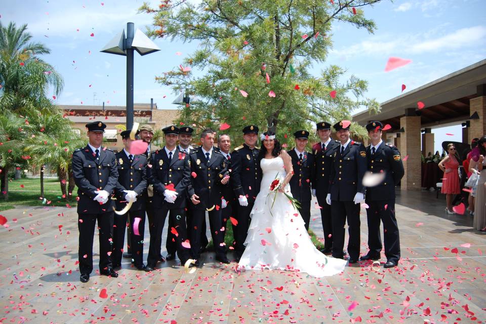 Policías en boda