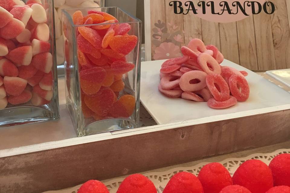 Detalles de la mesa de chuches