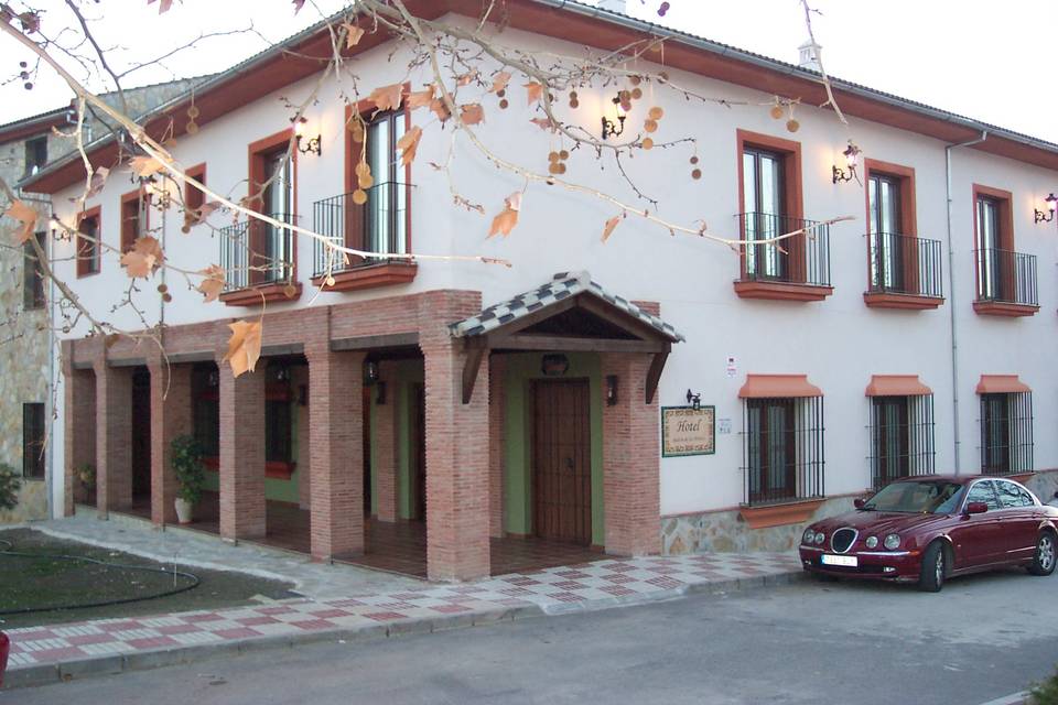 Hotel Restaurante Balcón de los Montes