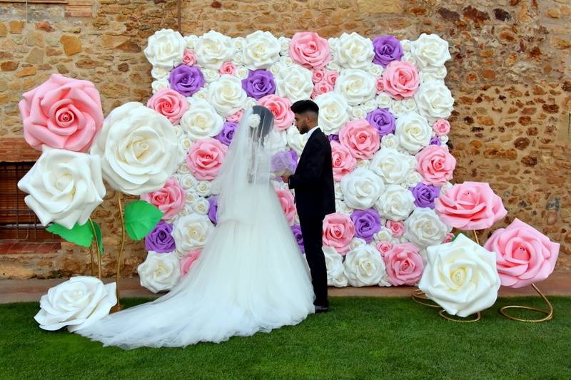 Detalle del photocall blanco