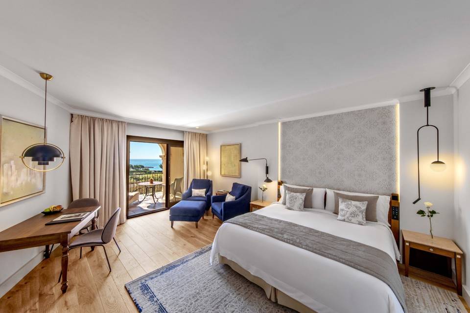 The St. Regis Mardavall Mallorca Resort