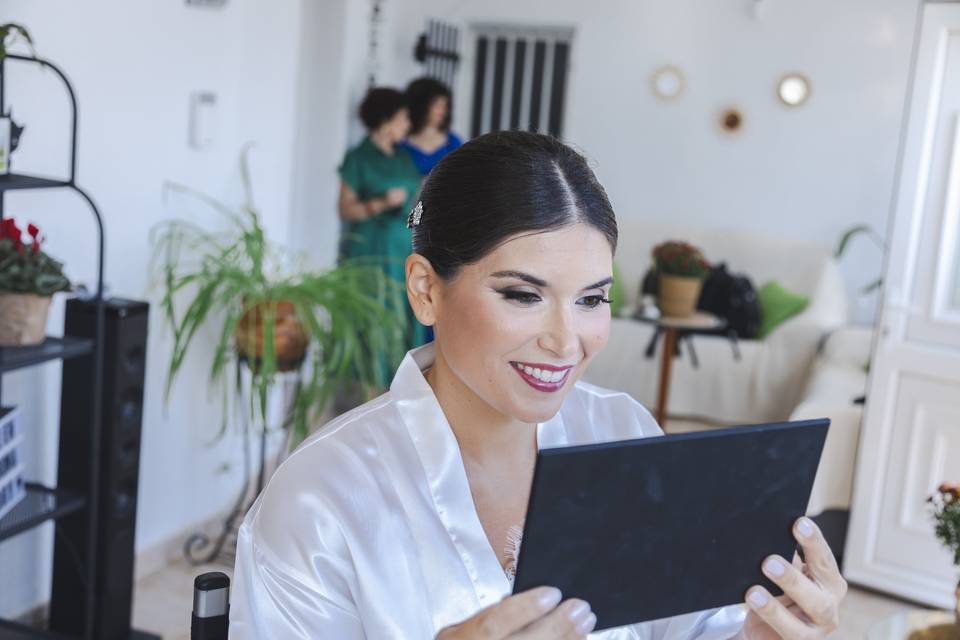 Maria Riera Beauty Studio & Make Up Pro
