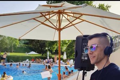 POOLPARTY