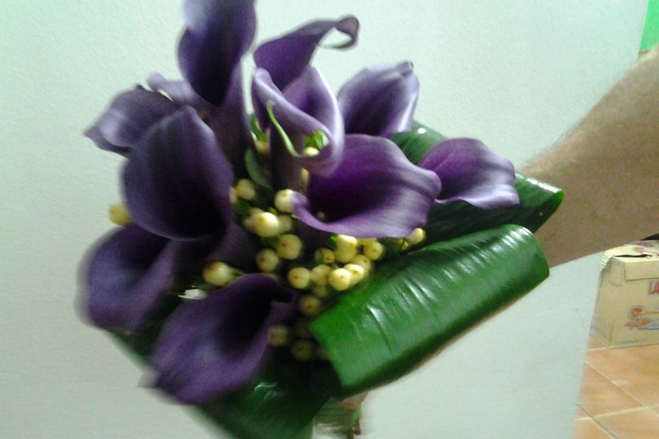 Bouquet de callas lilas