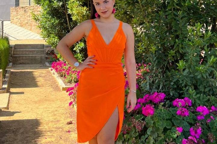 Vestido con cuerpo de corpiño