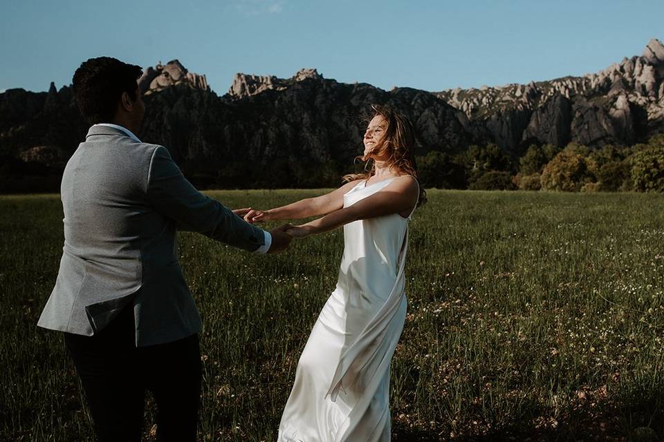 Vestido de novia minimalista